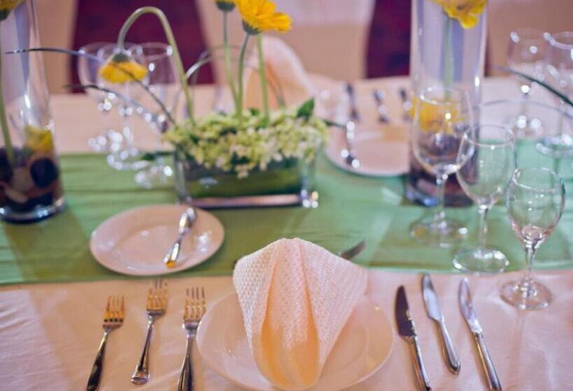 모텔 Mercure Shenzhen Sports Center