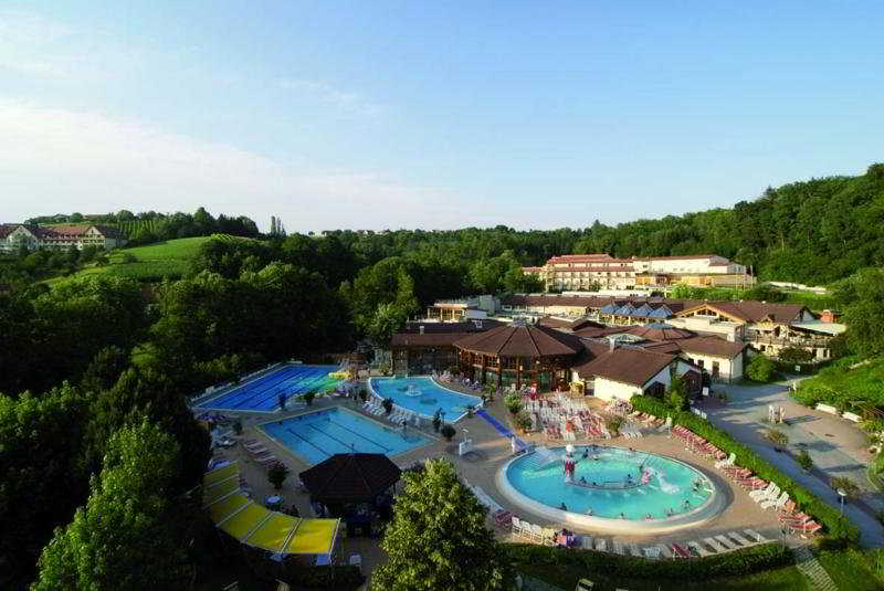 فندق Heilthermen Resort Bad Waltersdorf