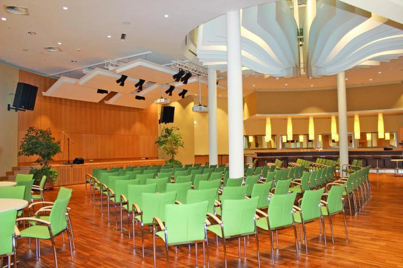 فندق Heilthermen Resort Bad Waltersdorf