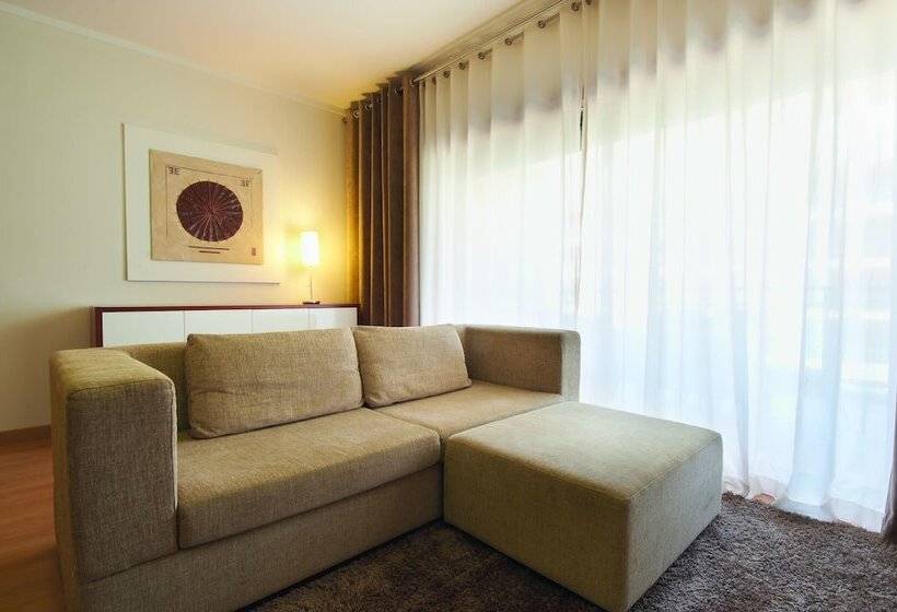 Real Marina Residence