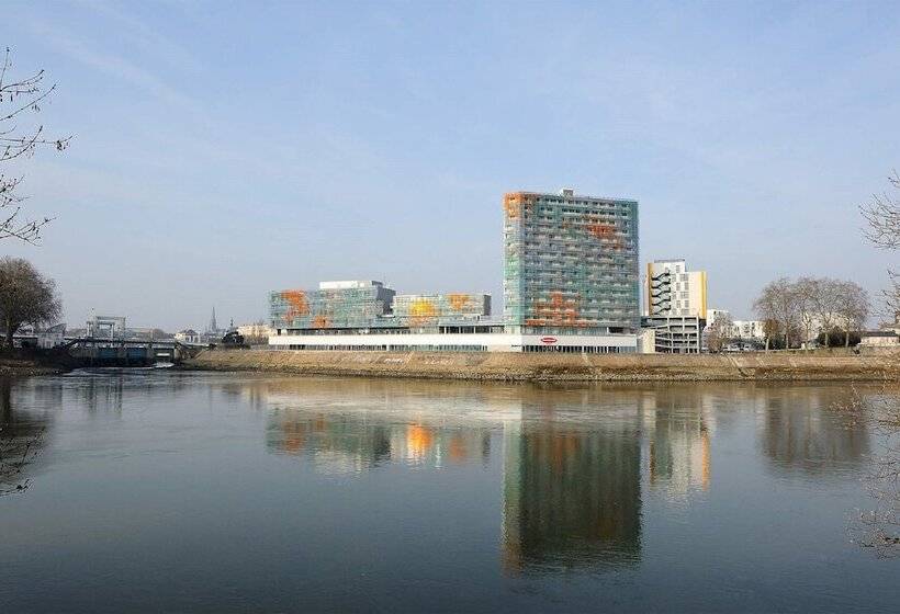 Residhome Nantes Berges De La Loire