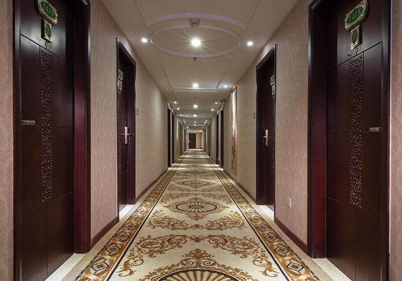 Vienna Hotel Guangzhou Shaheding Metro Station