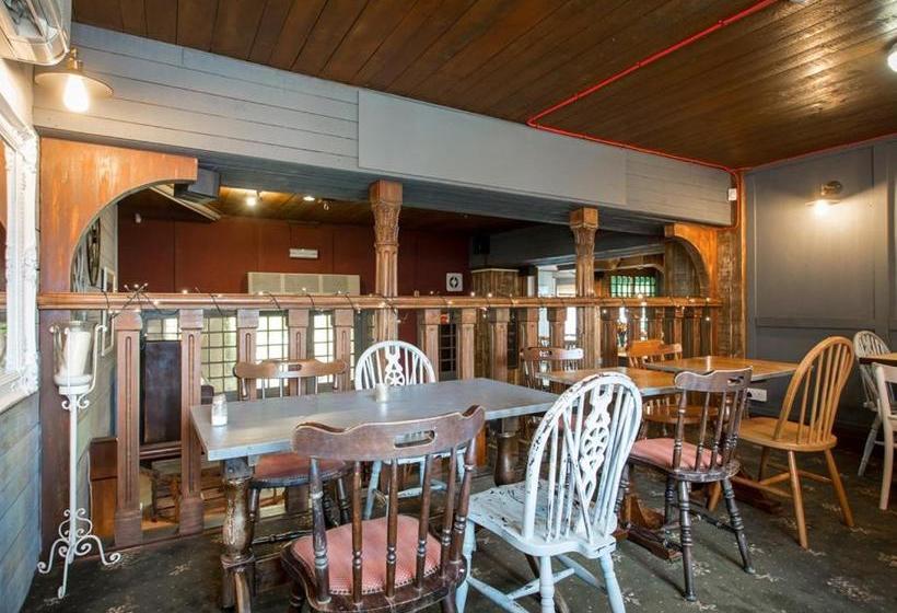 فندق صغير Pub On The Hoe