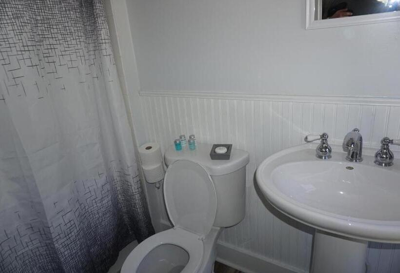 Bed and Breakfast Charlevoix House The Northside