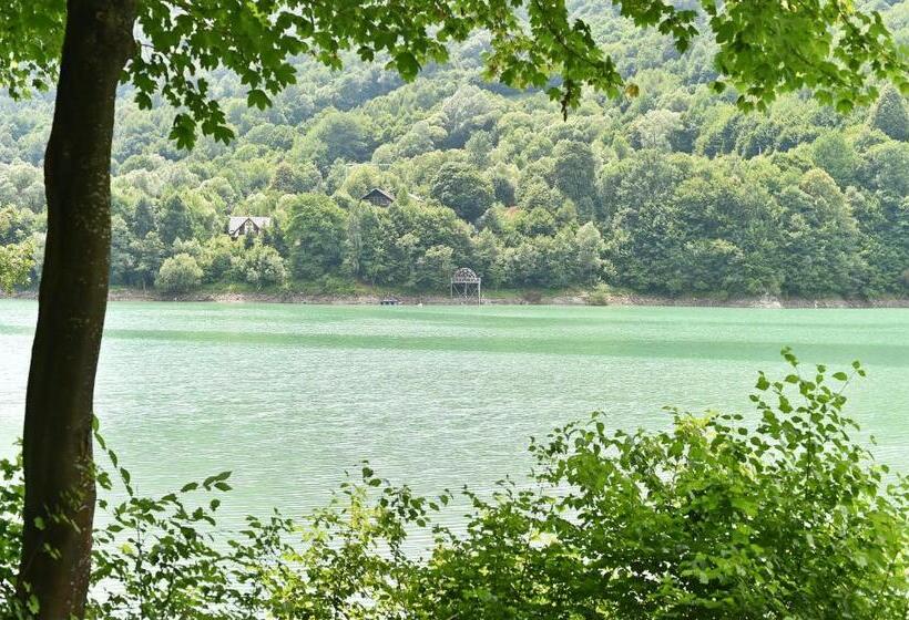 مبيت وإفطار Mira By Atra