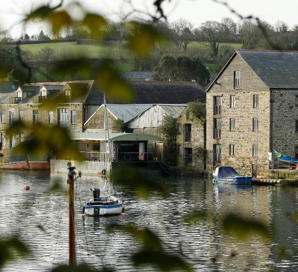 住宿加早餐  The Dog House, Penryn