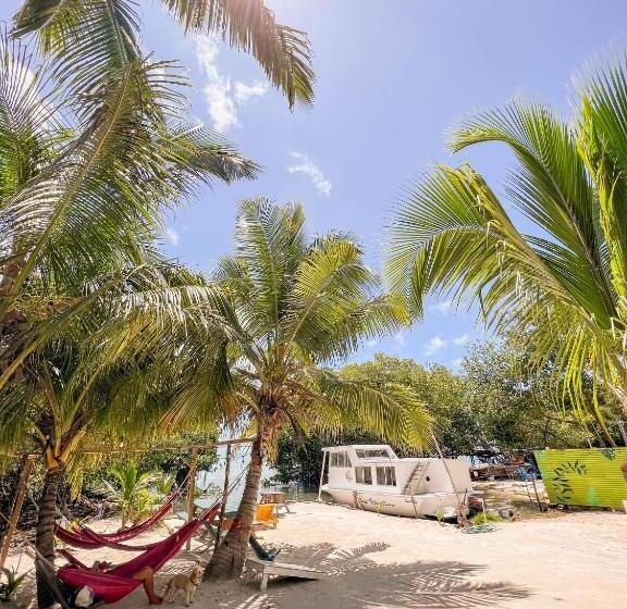 Bella S Backpackers Hostel