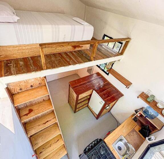 Bella S Backpackers Hostel