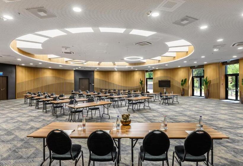 Grand Hotel Esztergom