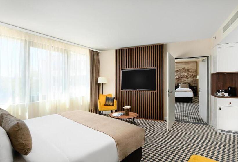 Grand Hotel Esztergom