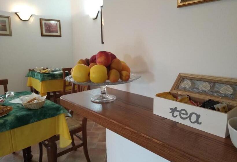 هتل Agriturismo Le Chicche Di Mafalda