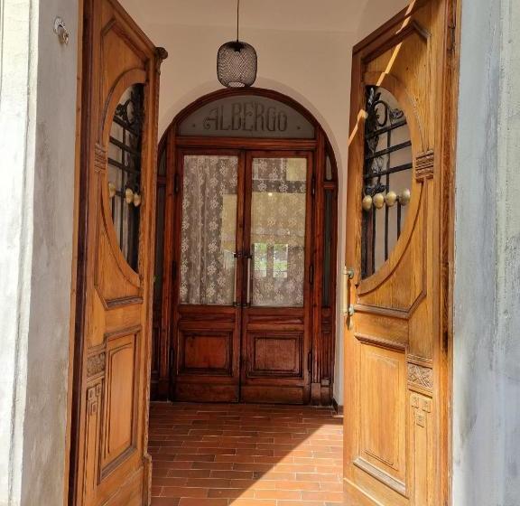 호텔 Albergo Spina