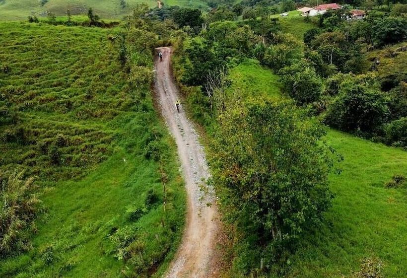 酒店 Cacique Chalalá