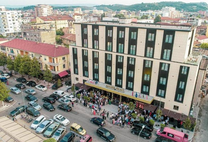 酒店 Golden Palace