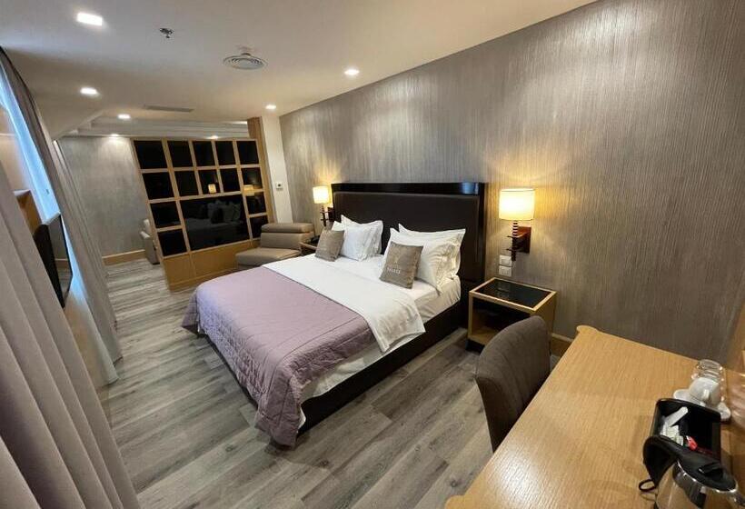 酒店 Golden Palace