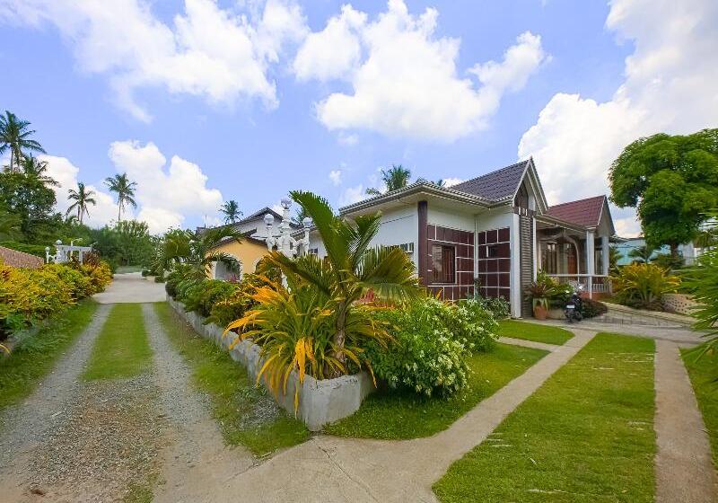 هتل Oyo 784 Crisol Garden Cafe And Resort