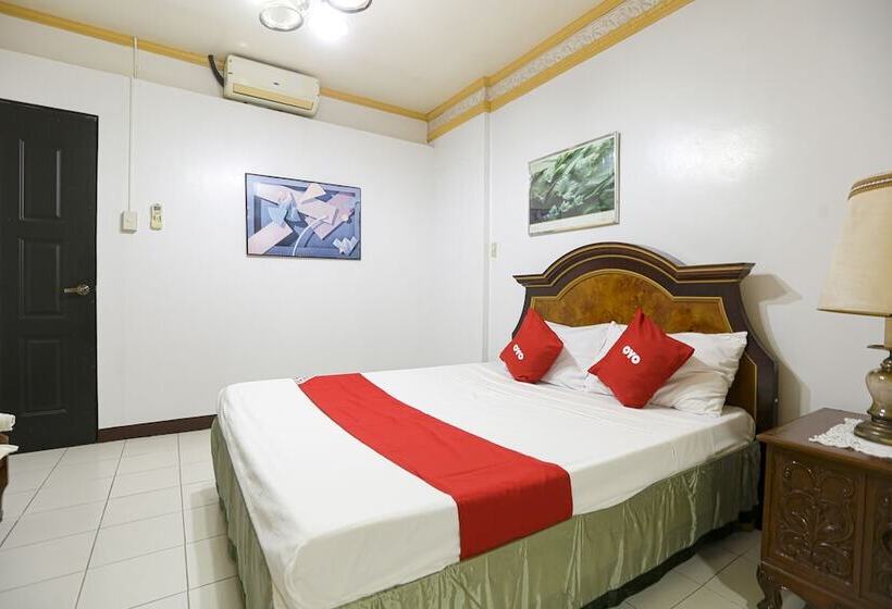 هتل Oyo 784 Crisol Garden Cafe And Resort