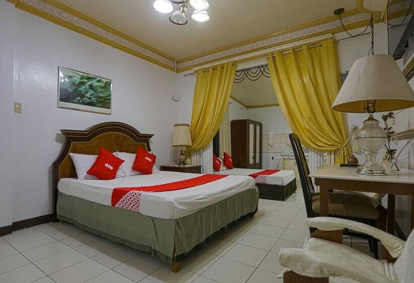 هتل Oyo 784 Crisol Garden Cafe And Resort