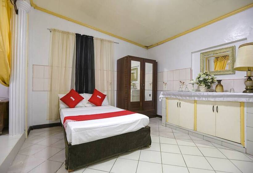 هتل Oyo 784 Crisol Garden Cafe And Resort