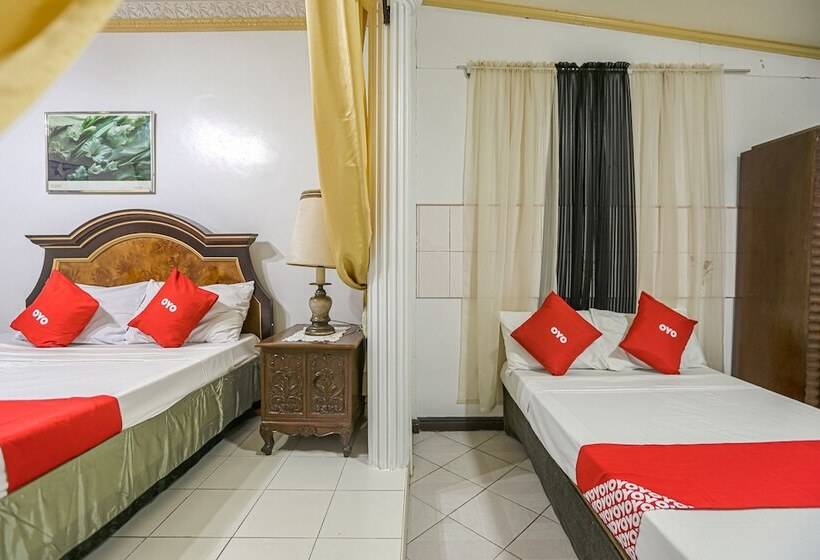 هتل Oyo 784 Crisol Garden Cafe And Resort