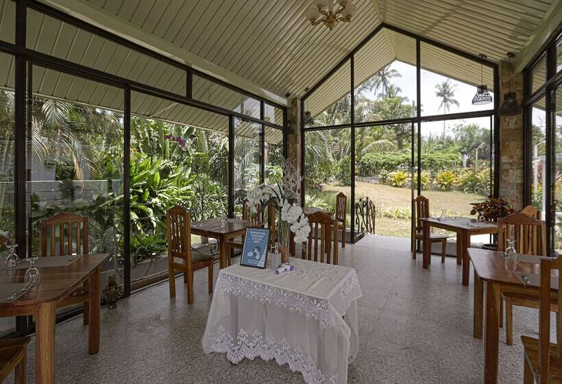 هتل Oyo 784 Crisol Garden Cafe And Resort