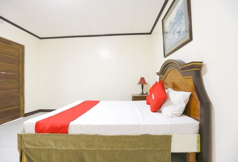 هتل Oyo 784 Crisol Garden Cafe And Resort