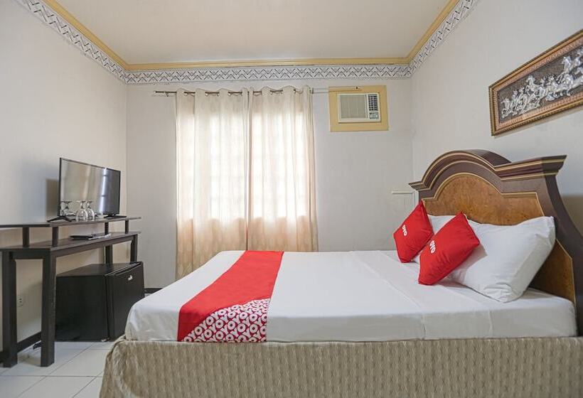 هتل Oyo 784 Crisol Garden Cafe And Resort