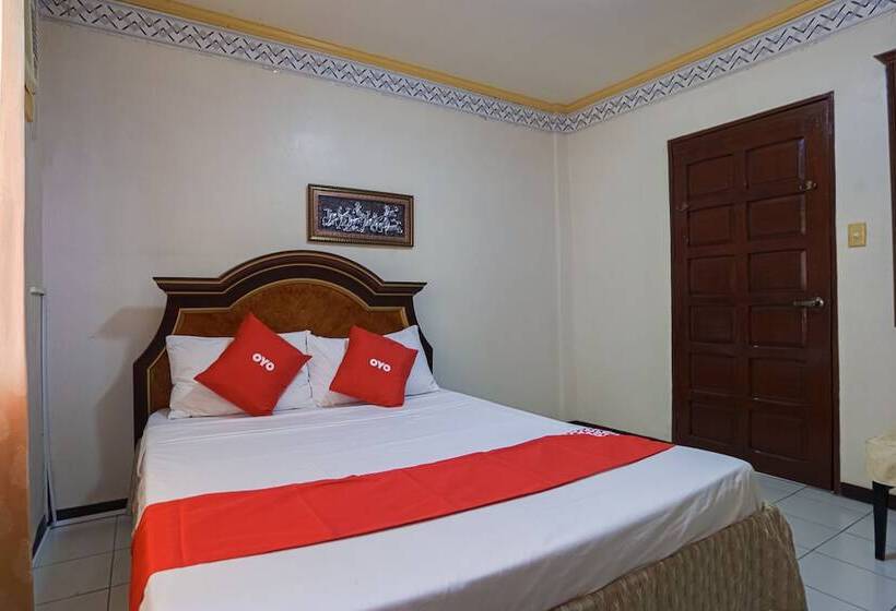 هتل Oyo 784 Crisol Garden Cafe And Resort