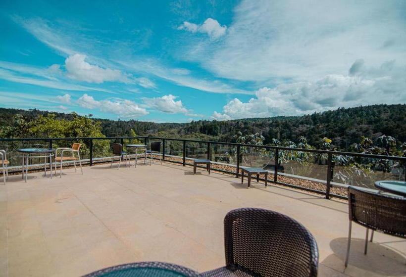 בית מלון כפרי Piedras Blancas   Comfenalco Antioquia