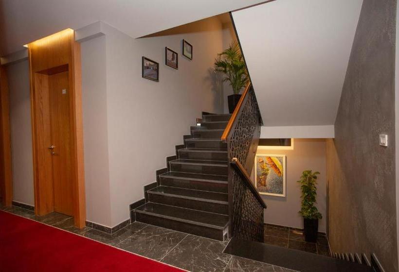 בית מלון כפרי Primo