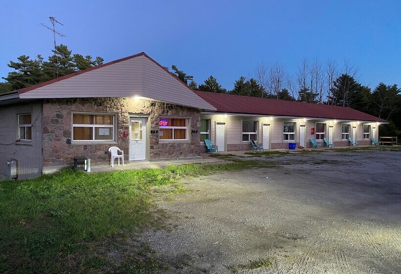 Muskoka Nights Motel