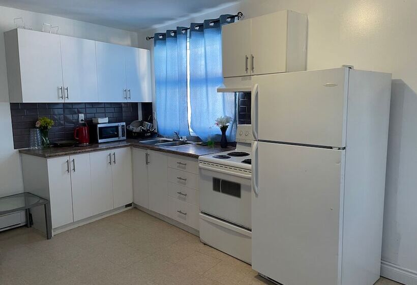 Muskoka Nights Motel