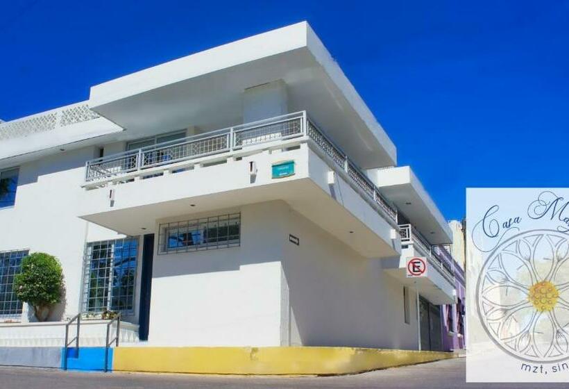 بنسيون Hosteleria Casa Margarita