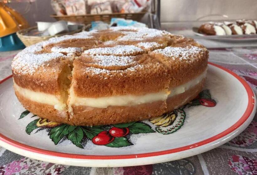 ペンション El Nur Bed & Breakfast