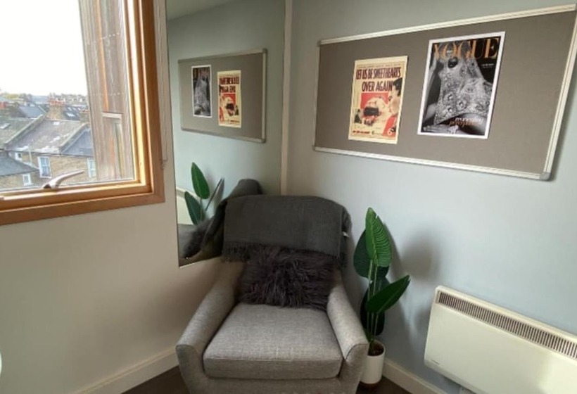 膳宿费 En Suite Rooms Students Only   Newington