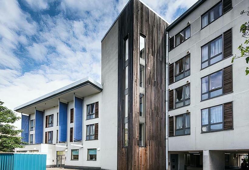 膳宿费 En Suite Rooms Students Only   Newington