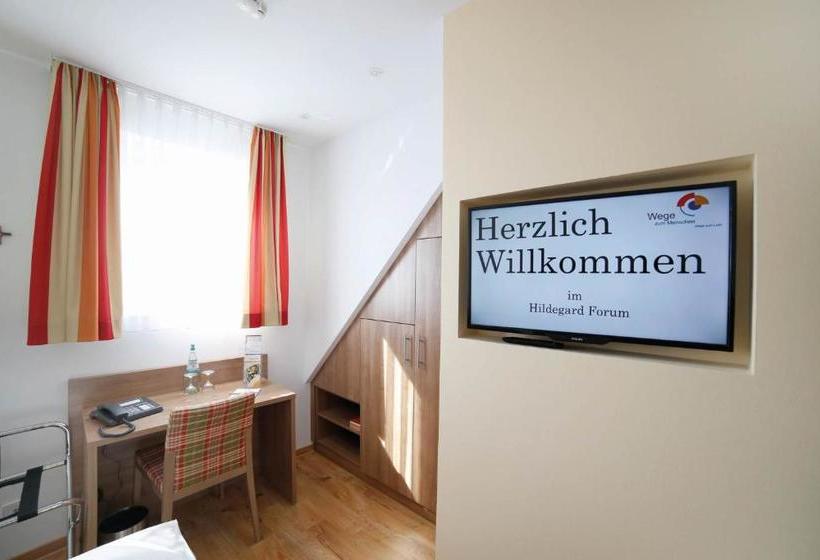 펜션 Hildegard Forum
