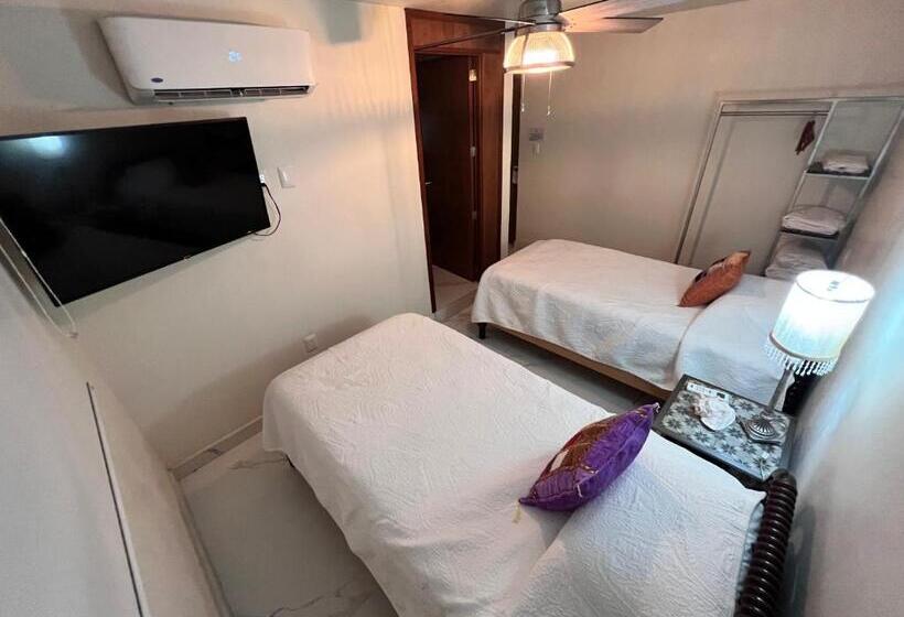 بنسيون Hosteleria Casa Margarita