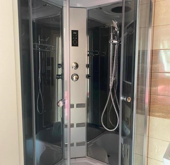 بنسيون Penzion Pod Lesem