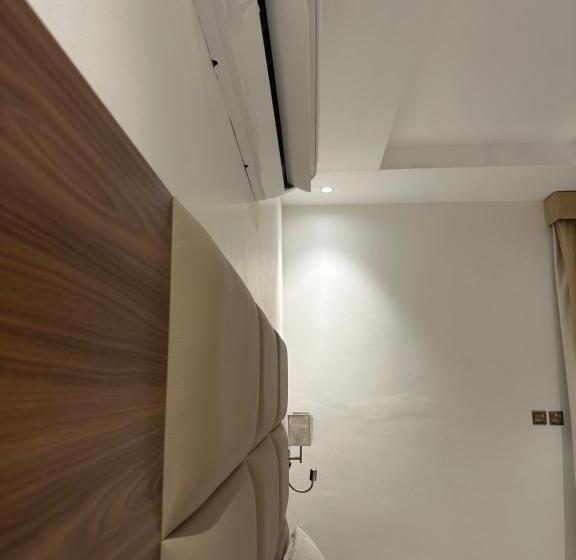 الأمــــان للشـقـق المـخـدومـة