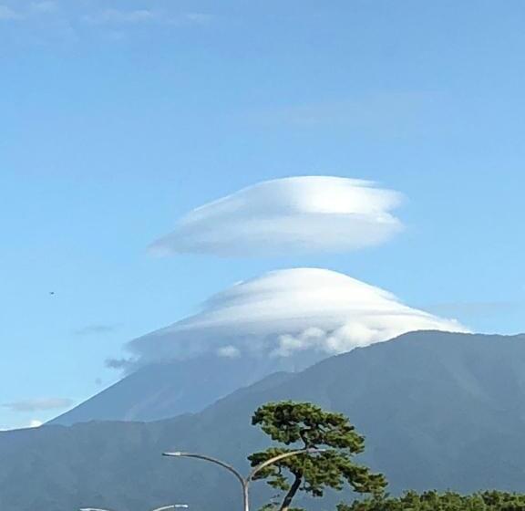 ユースホステル 沼津ライダーハウスしんちゃん
