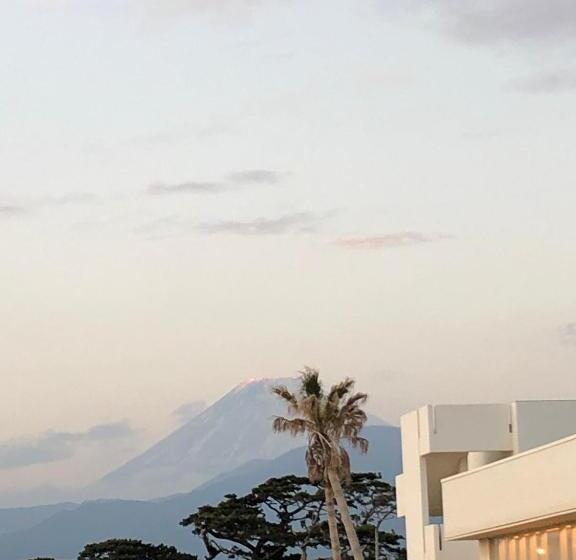 ユースホステル 沼津ライダーハウスしんちゃん