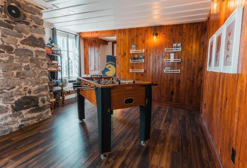 ユースホステル Auberge De L'ouest