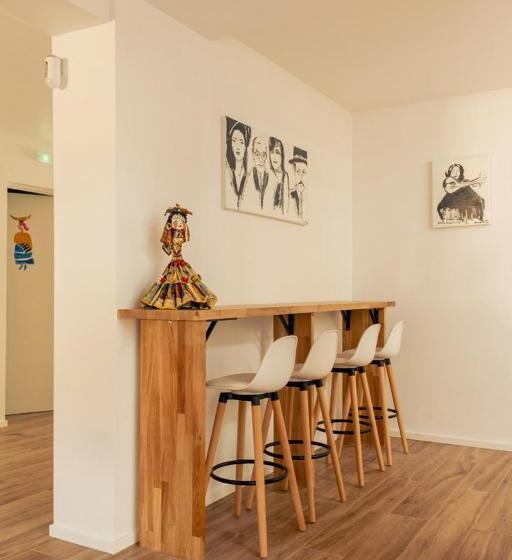 호스텔 Behappy Lodge & Brunch