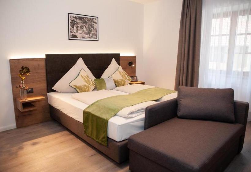 호스텔 Gasthaus Stöttnerbräu