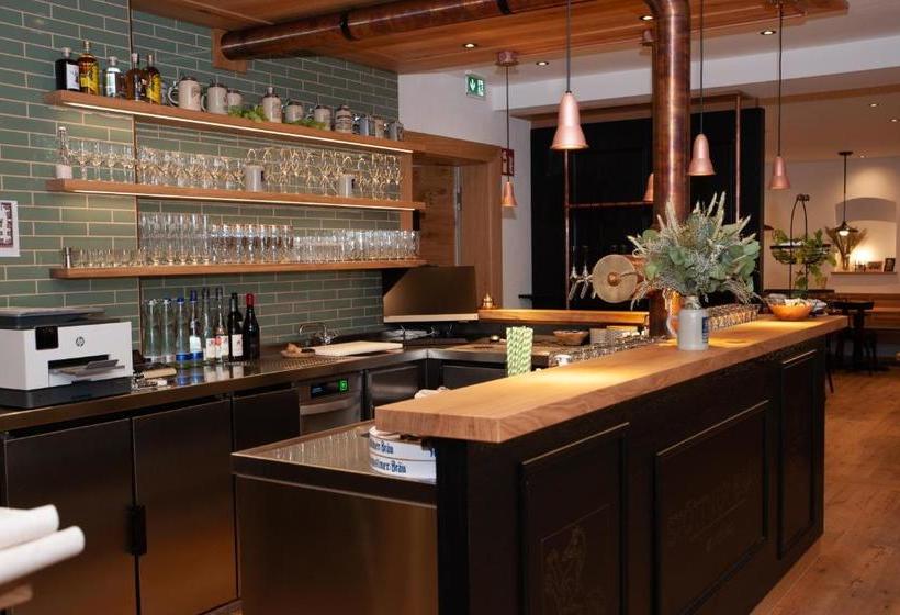 호스텔 Gasthaus Stöttnerbräu