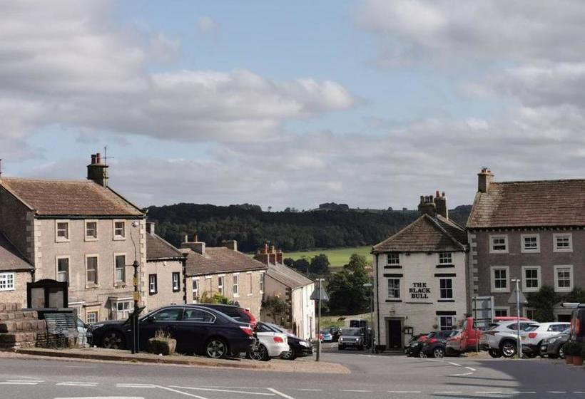 Общежитие The Black Bull Inn