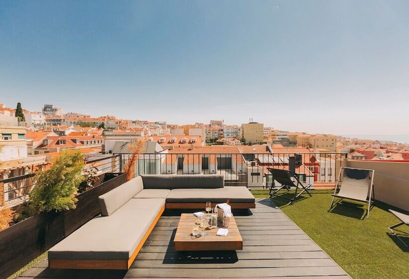 تختخواب و صبحانه The Felix 10