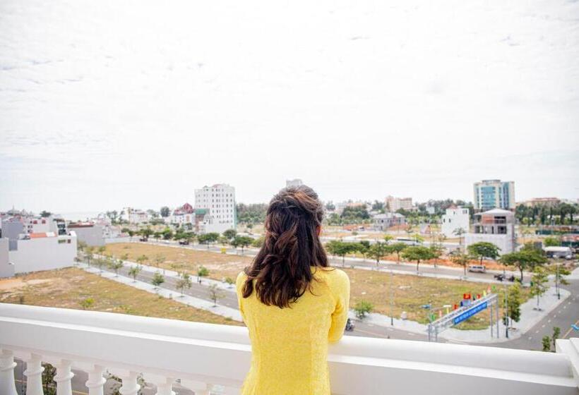 Biển Nhớ Hotel & Coffee