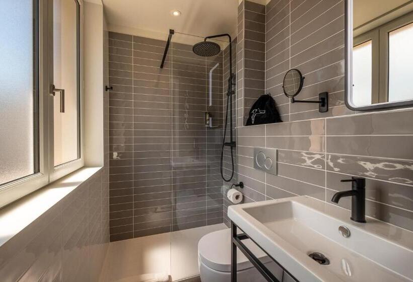 Ferdinand Hotel Tours